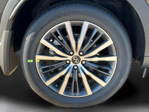 2025 INFINITI QX60 SENSORY