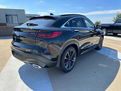 2025 INFINITI QX55 LUXE