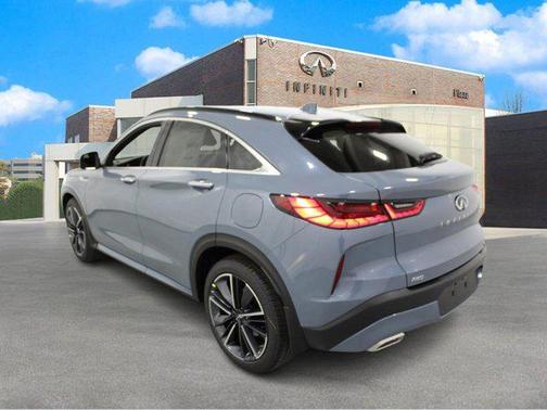 2025 INFINITI QX55 ESSENTIAL