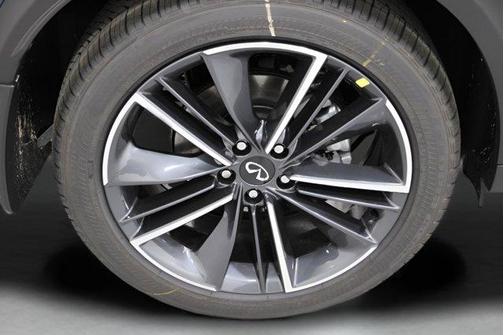 2025 INFINITI QX55 ESSENTIAL