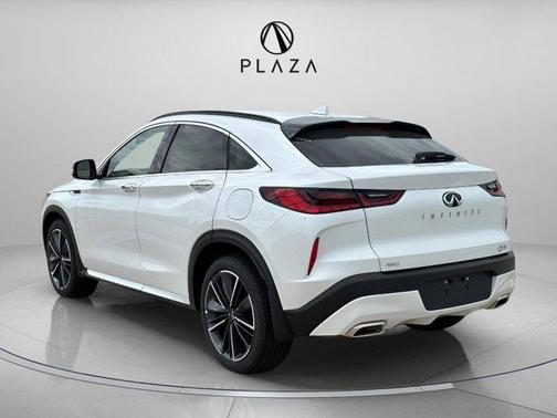 2025 INFINITI QX55 ESSENTIAL