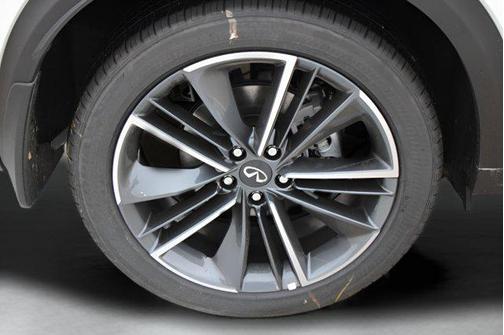 2025 INFINITI QX55 SENSORY