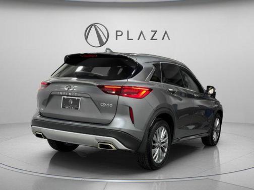 2024 INFINITI QX50 LUXE AWD