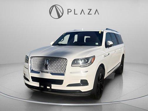 2023 Lincoln Navigator Reserve