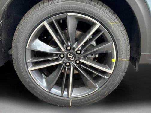 2025 INFINITI QX55 LUXE