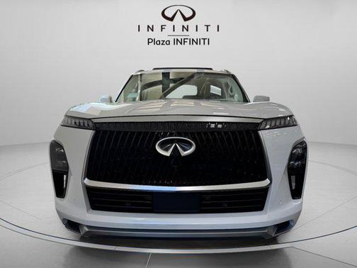 2025 INFINITI QX80 SENSORY AWD