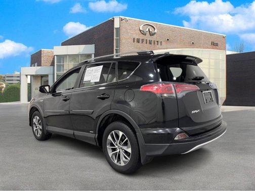 2016 Toyota RAV4 Hybrid XLE