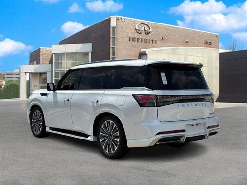 2025 INFINITI QX80 SENSORY AWD