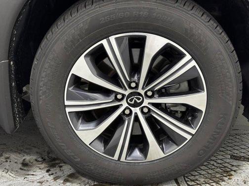 2022 INFINITI QX60 Pure