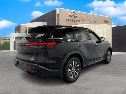 2022 INFINITI QX60 Pure
