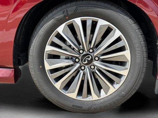 2025 INFINITI QX80 SENSORY AWD