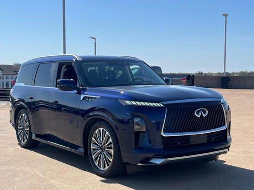 2025 INFINITI QX80 SENSORY AWD
