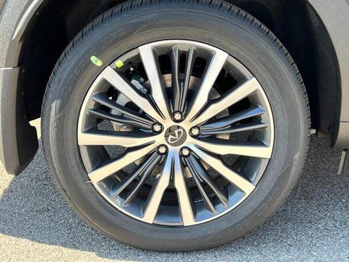 2025 INFINITI QX60 SENSORY