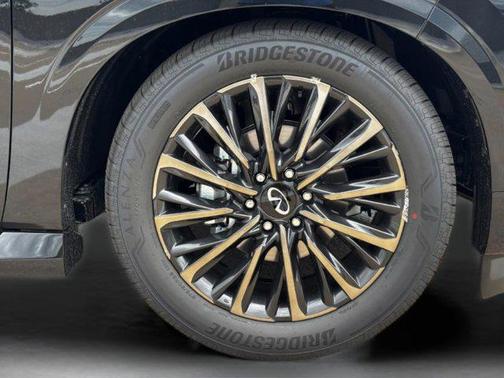 2025 INFINITI QX80 AUTOGRAPH AWD