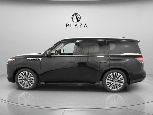 2025 INFINITI QX80 SENSORY AWD