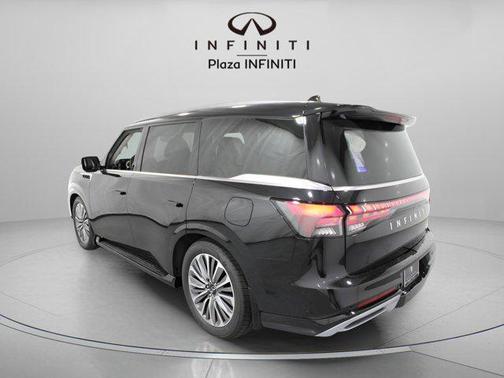 2025 INFINITI QX80 SENSORY AWD