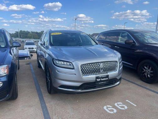 2022 Lincoln Nautilus Standard