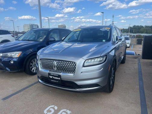 2022 Lincoln Nautilus Standard