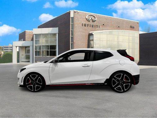 2022 Hyundai Veloster N Base