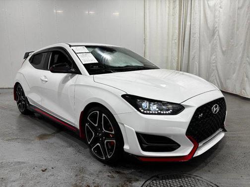 2022 Hyundai Veloster N Base