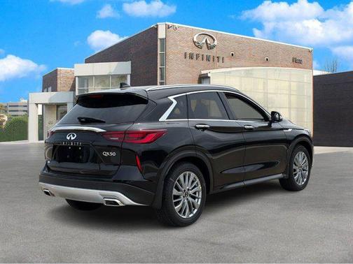 2025 INFINITI QX50 Luxe AWD