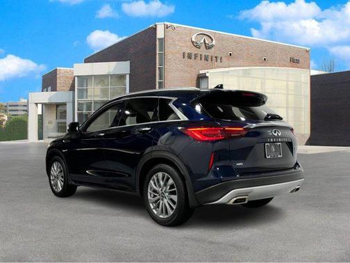 2023 INFINITI QX50 LUXE AWD