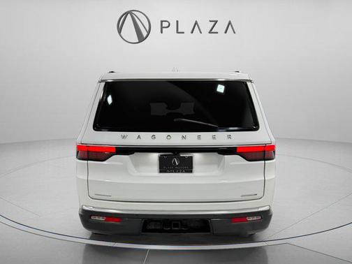 2022 Jeep Wagoneer Series II 4x4
