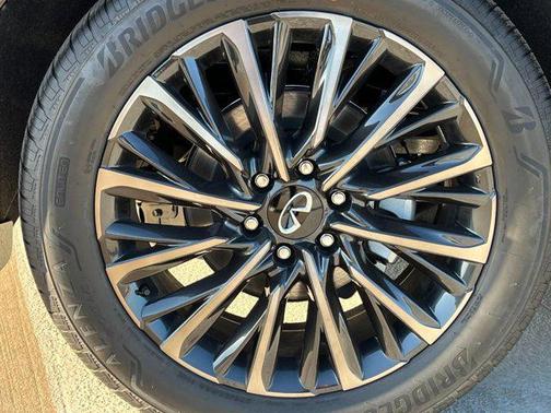 2025 INFINITI QX80 AUTOGRAPH AWD