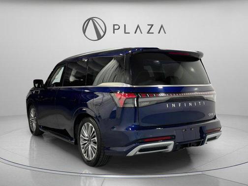 2025 INFINITI QX80 SENSORY AWD