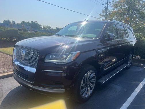 2024 Lincoln Navigator Premiere