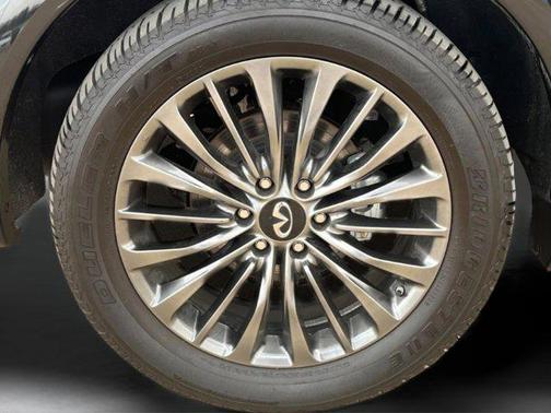 2024 INFINITI QX80 SENSORY AWD
