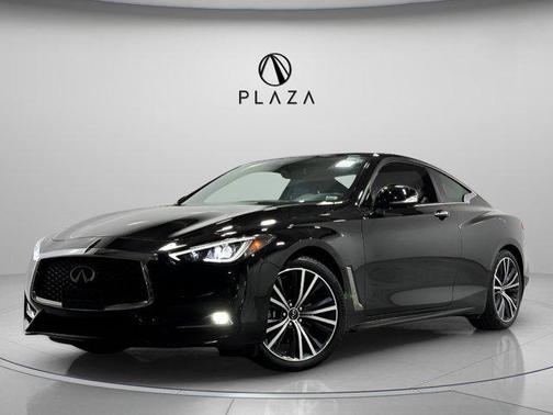 2022 INFINITI Q60 LUXE AWD