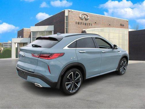 2025 INFINITI QX55 ESSENTIAL