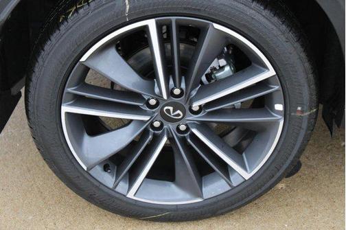 2025 INFINITI QX55 ESSENTIAL