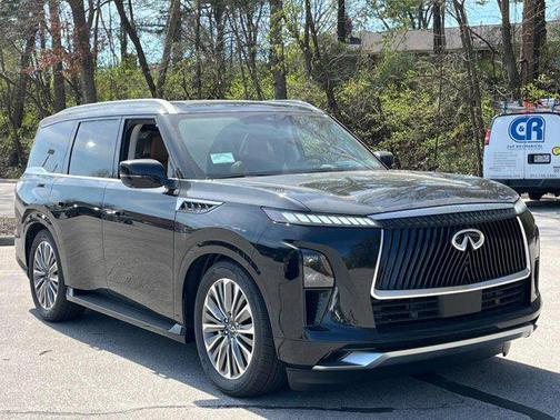2025 INFINITI QX80 SENSORY AWD
