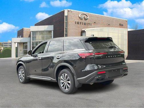 2025 INFINITI QX60 Pure