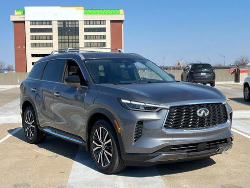 2025 INFINITI QX60 SENSORY