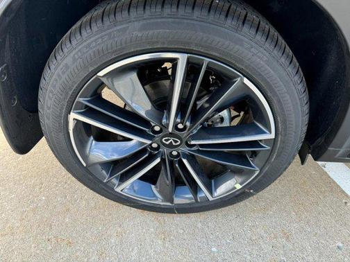 2025 INFINITI QX55 SENSORY