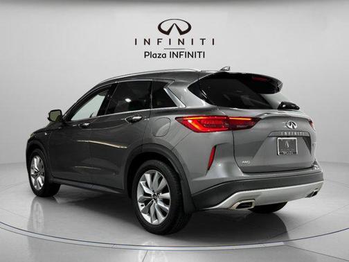 2022 INFINITI QX50 LUXE AWD