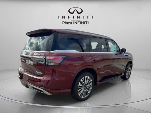 2025 INFINITI QX80 Luxe