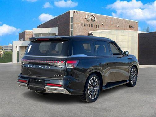 2025 INFINITI QX80 SENSORY AWD