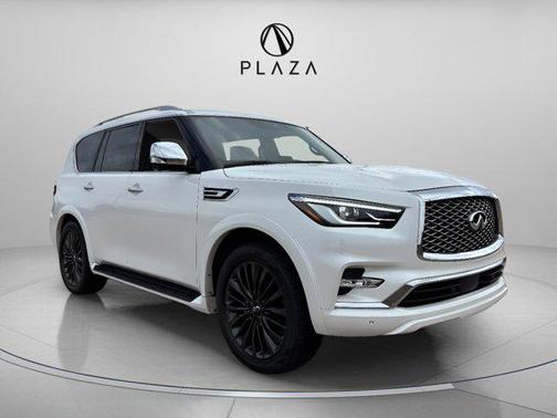 2023 INFINITI QX80 SENSORY AWD