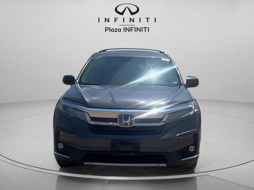 2019 Honda Pilot Touring 8-Passenger