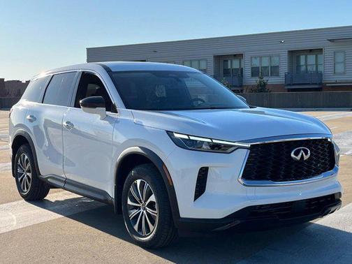 2025 INFINITI QX60 Pure