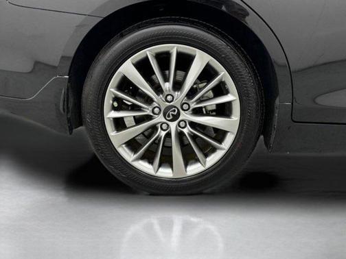 2024 INFINITI Q50 3.0t LUXE