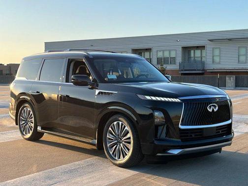 2025 INFINITI QX80 SENSORY AWD
