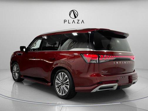 2025 INFINITI QX80 SENSORY AWD