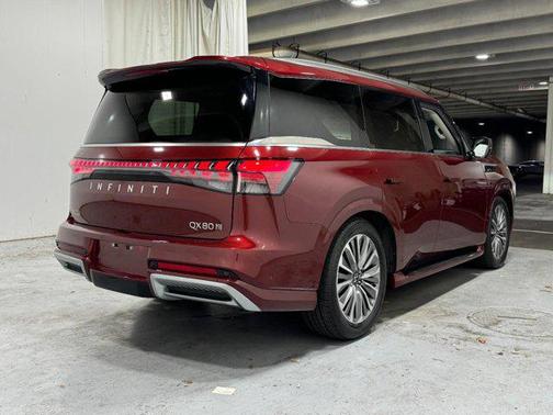 2025 INFINITI QX80 SENSORY AWD