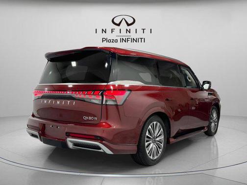 2025 INFINITI QX80 SENSORY AWD