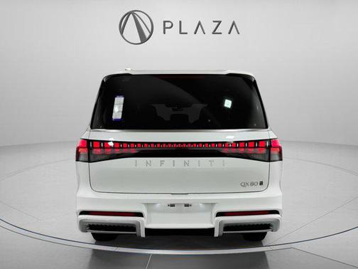 2026 INFINITI QX80 PURE AWD